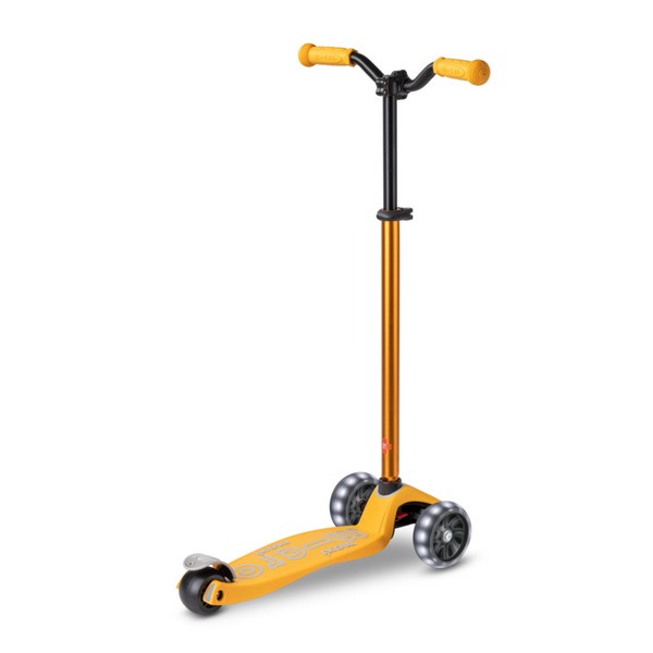 Продукт Micro Maxi Deluxe Pro LED - Тротинетка - 0 - BG Hlapeta